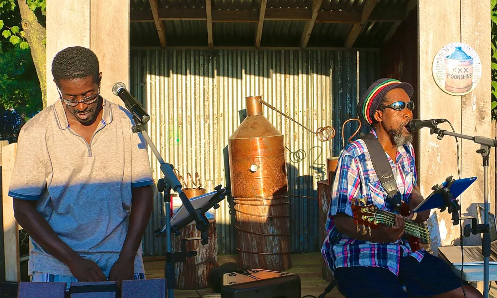 Live music at Moonshine + The Farmstand