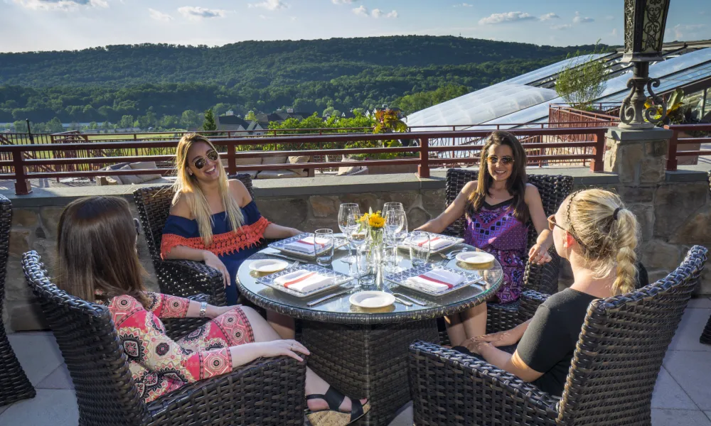 Outdoor Dining at Springs Bistro