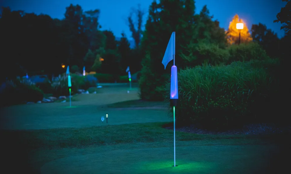 Glow Golf