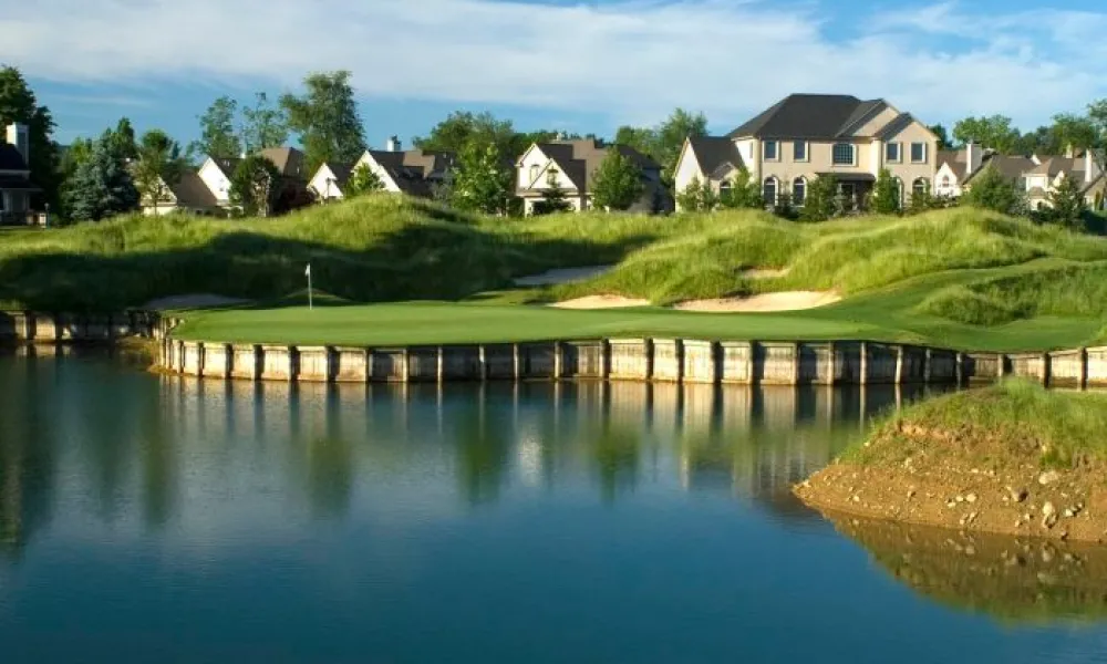 Pond on the course of Crystal Springs