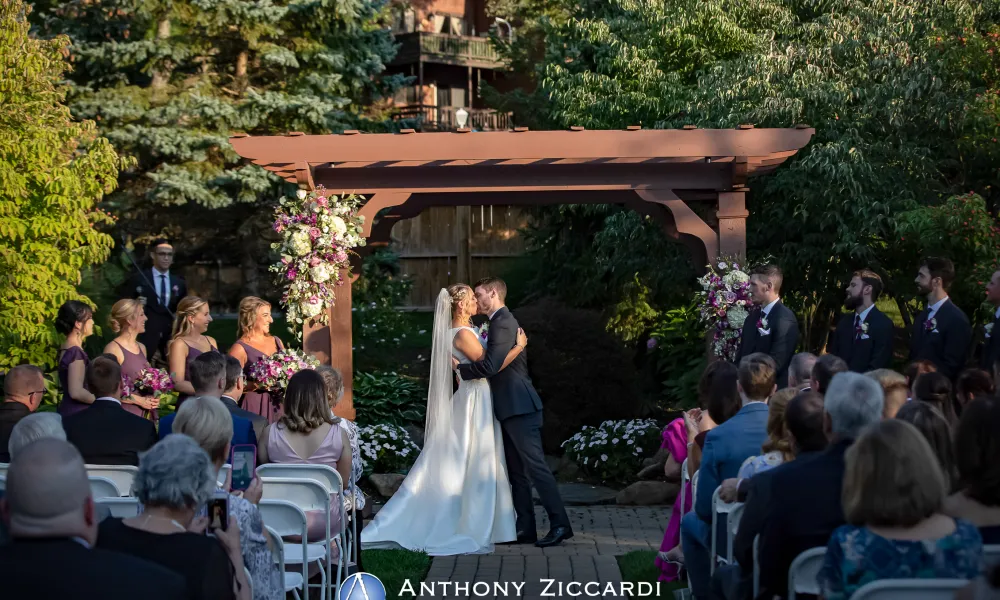 Fall wedding ceremony at Minerals Hotel