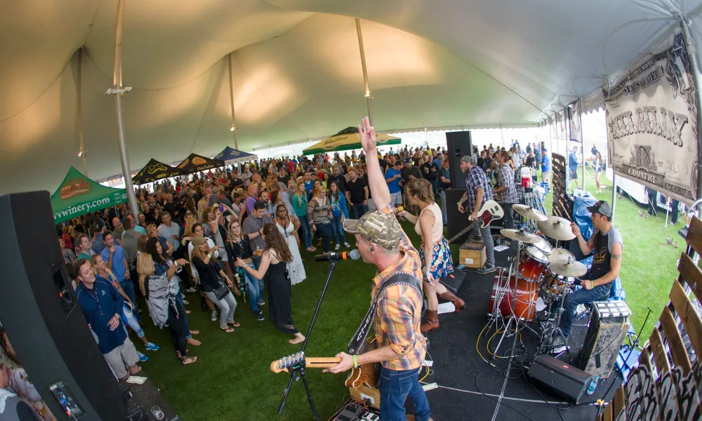 Band performing to crowd at NJ Beer &amp; Food Festival