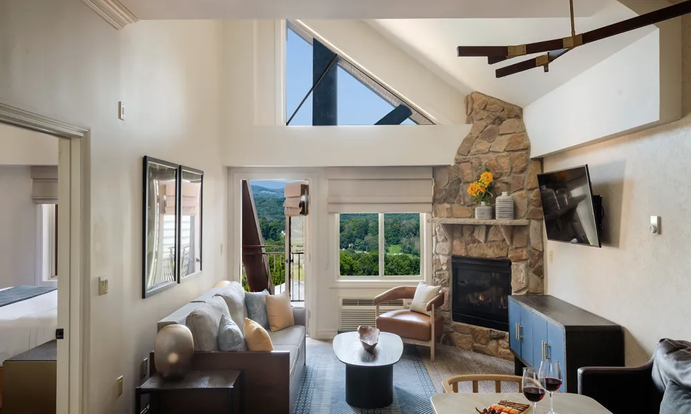 Living room area in hotel suite at Grand Cascades Lodge