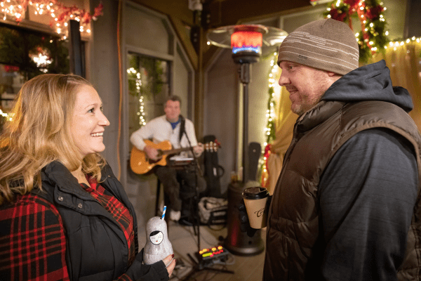 Couple enjoying live music at Frosty's Cantina at Crystal Springs Resort in NJ