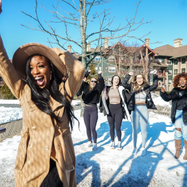 girlfriends, winter, gcl