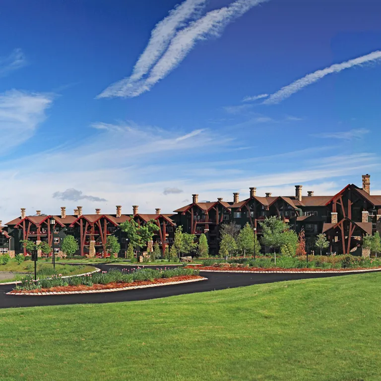 Grand Cascades Lodge front panorama