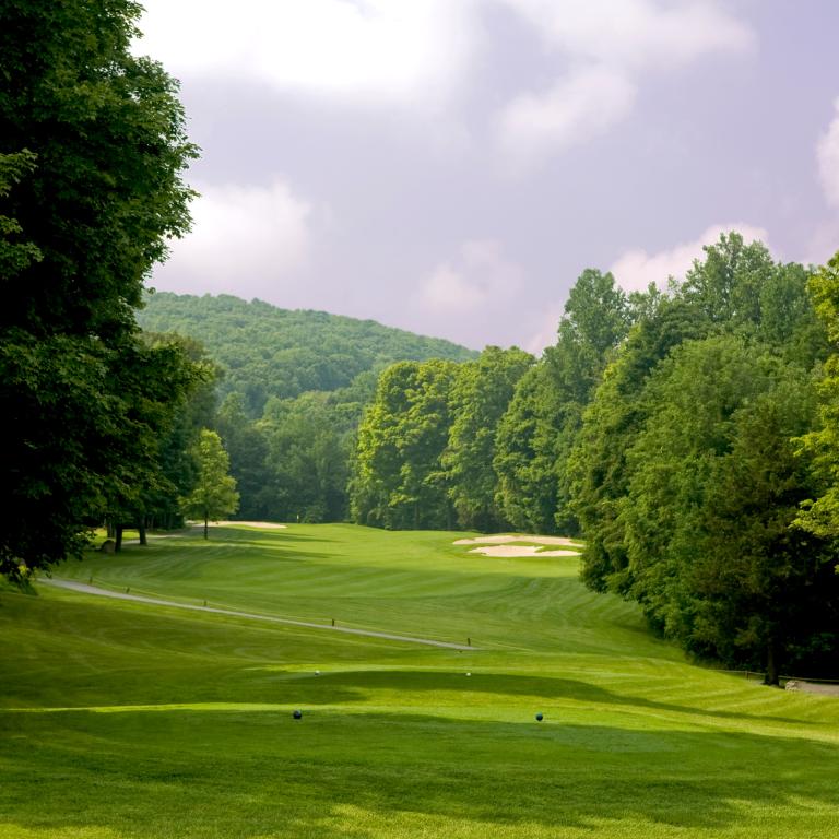 A beautiful view of the fairway at Minerals Golf Course in New Jersey