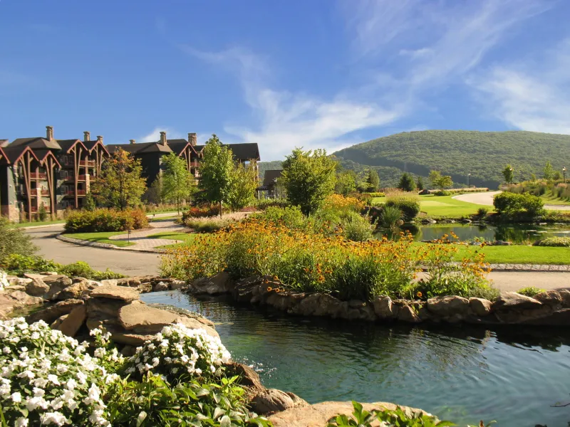 Grand Cascades Lodge